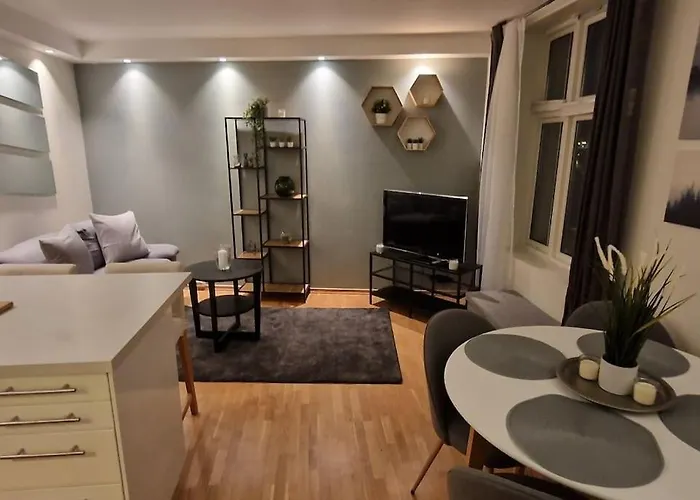 1 Bedroom With A View *